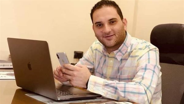 خبير التسويق محمود