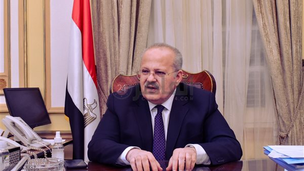 رئيس جامعة القاهرة