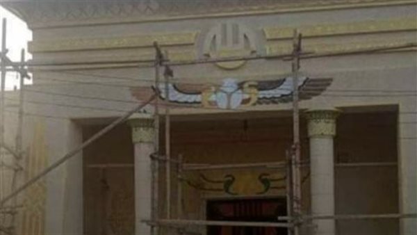 مسجد على الطراز الفرعوني