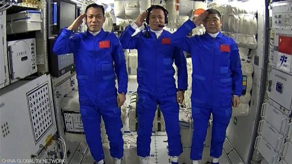 رواد الفضاء الصينيين