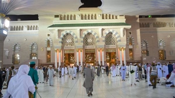 الذهاب للصلاة يوم