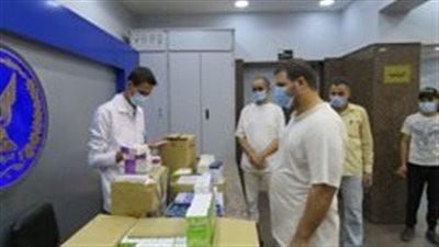 لجان حقوق الإنسان بالداخلية في جولة على الأقسام بالسويس | صور