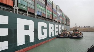 إنتاج فيلم وثائقي عن حادث جنوح السفينة إيفرجيفين في قناة السويس | خاص