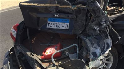 مصرع وإصابة 5 أشخاص إثر تصادم سيارتين بـ أسوان 