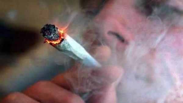 تعاطي المخدرات