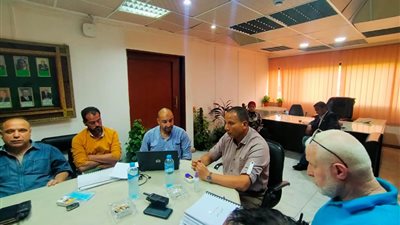 رئيس هيئة النظافة يطالب الشركات بتكوين فرق عمل احتياطي كقوة إنقاذ للتدخل السريع 