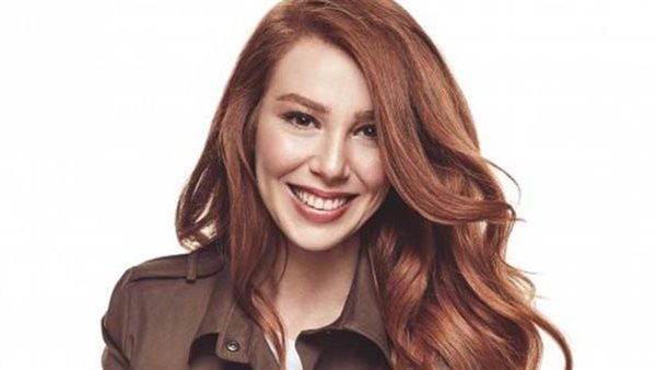 الممثلة التركية آلتشين