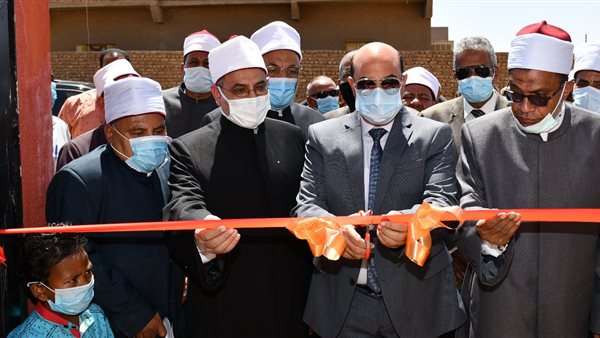 محافظ اسوان يفتتح