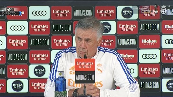 كارلو أنشيلوتي المدير