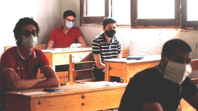 غرامة 10 جنيهات حالة غياب 10 أيام دون عذر.. ننشر رسوم إعادة القيد لطلاب الثانوية