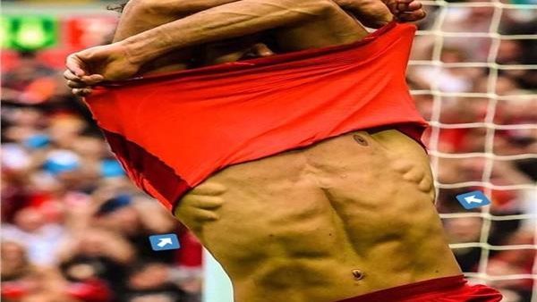 عضلات محمد صلاح