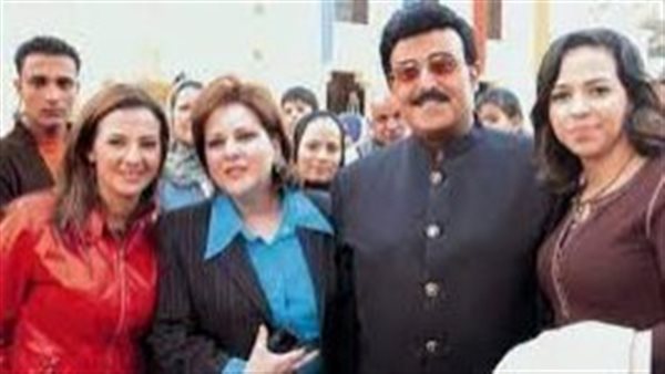 سمير غانم ودلال عبد