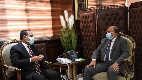 وزير التنمية المحلية