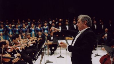 الفرقة القومية تتغنى بأعمال الموجي والأطرش وبليغ في الأوبرا 