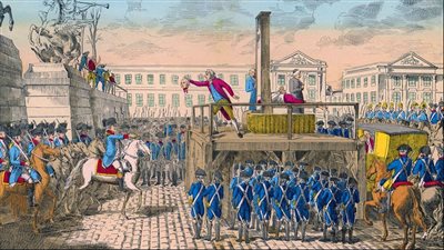 لماذا قامت الثورة الفرنسية ضد لويس السادس عشر واتهمته بالخيانة العظمى؟