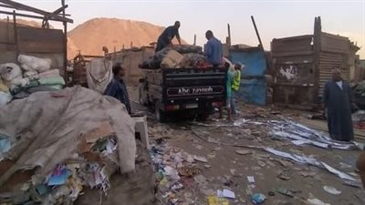 محافظة القاهرة تكثف جهود إزالة عزبة أبو قرن لإقامة حديقة تلال الفسطاط 