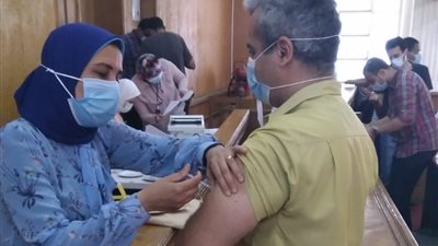 جامعة الإسكندرية: انتهاء تطعيم 90% من أعضاء هيئة التدريس ضد كورونا