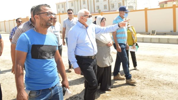 تطوير ورصف طرق محافظة