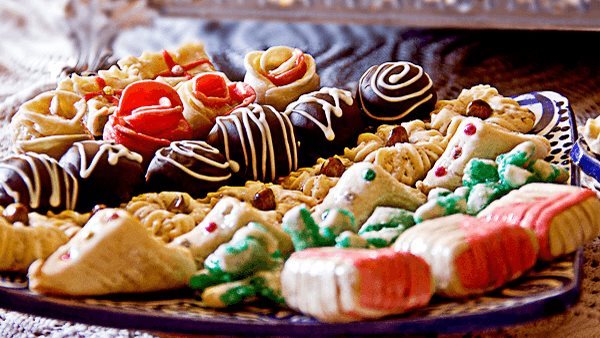 الأطعمة الدهنية والسكرية