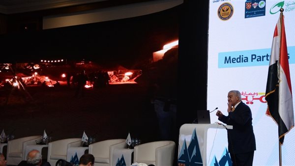 الدكتور زاهي حواس