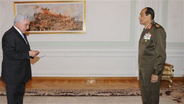 المشير طنطاوي وزاهي