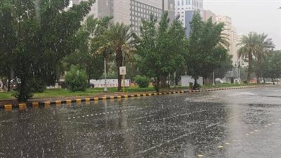 انخفاض تدريجي في درجات الحرارة وأمطار خفيفة ليلا بدءا من الخميس المقبل