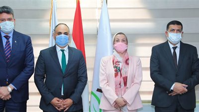 بروتوكول تعاون بين البيئة وزويل للعلوم في عدد من المجالات