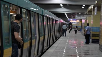 ارتفاع درجات الحرارة وصعود أسعار الذهب وعودة الحركة بمترو الأنفاق لطبيعتها