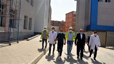 محافظ القليوبية يتابع سير عمل تنفيذ مشروعات بمدينة القناطر الخيرية