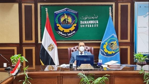 رئيس جامعة دمنهور
