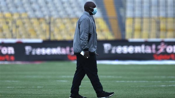 بيتسو موسيماني المدير