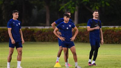 كارتيرون يرفع الحمل البدني لـ لاعبي الزمالك.. وتدريبات للمراوغة وتسديد ركلات الجزاء