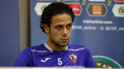 نشرة أخبار الحوادث| تفاصيل مشاجرة إبراهيم صلاح وزوجته.. وضبط صاحب شركة حاول تهريب آلاف العملات في حذائه