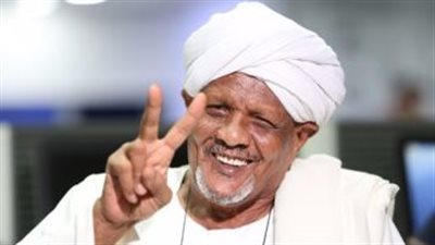 صاحب فكرة الشفرة النوبية بحرب 6 أكتوبر.. أسرة الصول أحمد إدريس تتلقى عزاءه بالإسكندرية