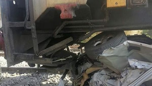 حادث دهس قطار لسيارة