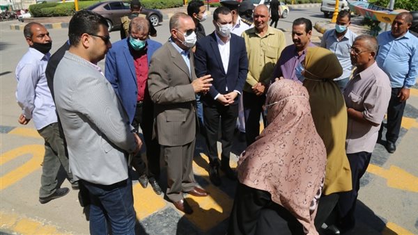 محافظ كفر الشيخ يستمع