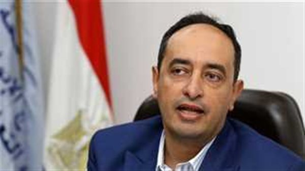  الدكتور عمرو عثمان