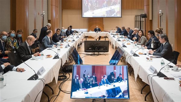 اجتماع مجموعة مسار