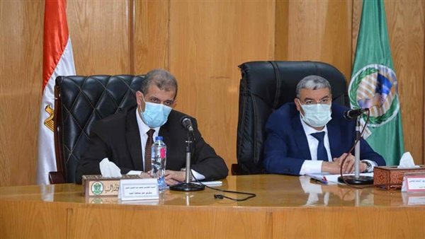 اجتماع محافظ المنيا