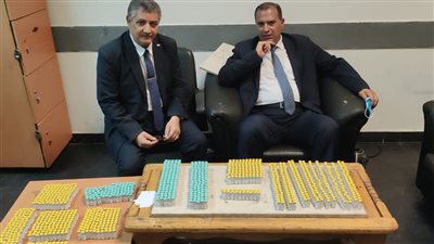 جمارك مطار القاهرة تضبط محاولة تهريب كمية من الأدوية البشرية