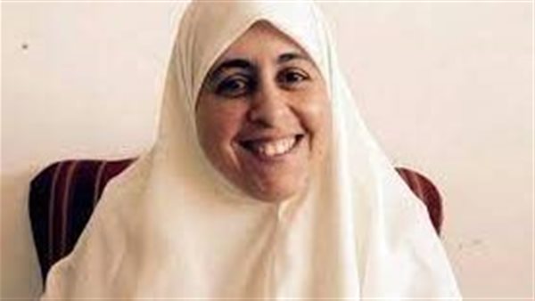 عائشة الشاطر 