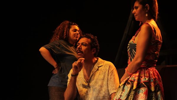 العرض المسرحي ديجافو