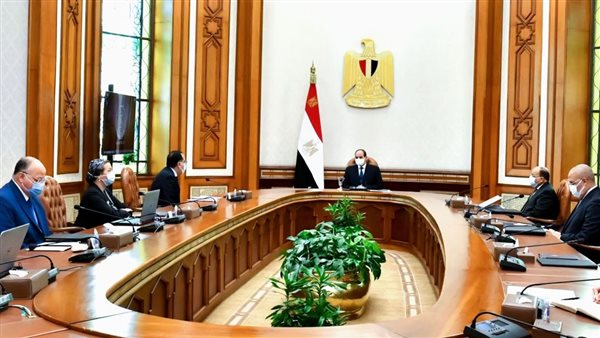 السيسي خلال اجتماع