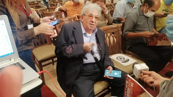 فاروق فلوكس 