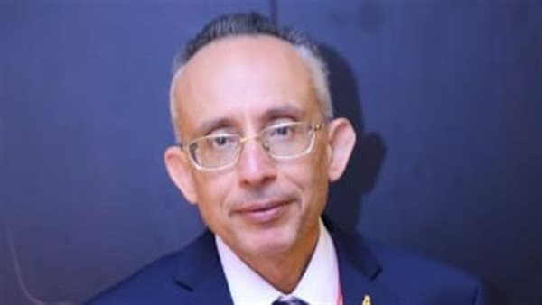 الدكتور أشرف الغندور