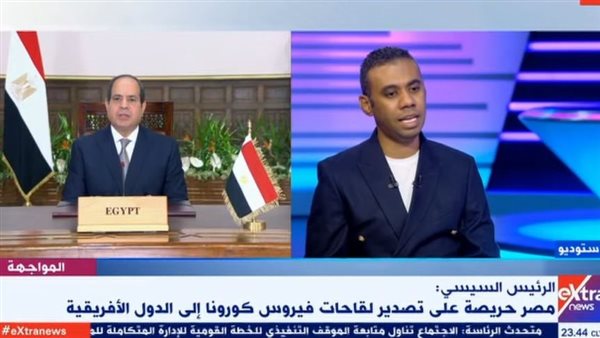  الكاتب الصحفي محمود