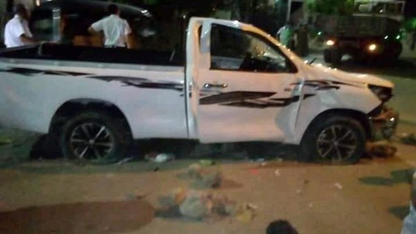 خارجون عن القانون