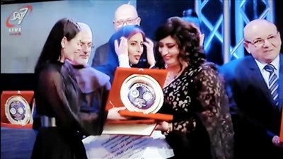 المخرجة نور إدوارد تفوز بالمركز الثاني في مسابقة الأفلام القصيرة بـ الكاثوليكي للسينما