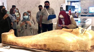 وفود رفيعة المستوى من 3 دول تزور المتحف القومي للحضارة المصرية | صور 