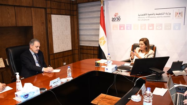 اجتماع وزيرة التخطيط